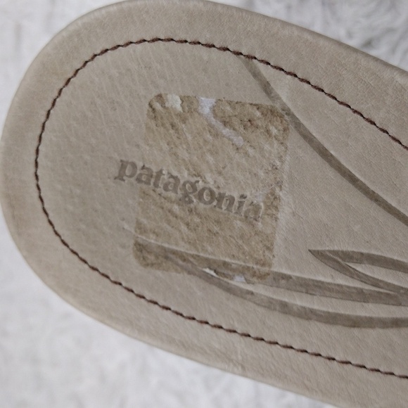 Patagonia Brown Leather Suede Ruching Upper Round Open Toe Slide Flat Sandal - Picture 13 of 16